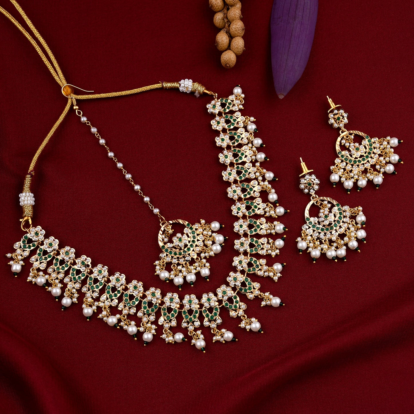 Jadaau Necklace Set