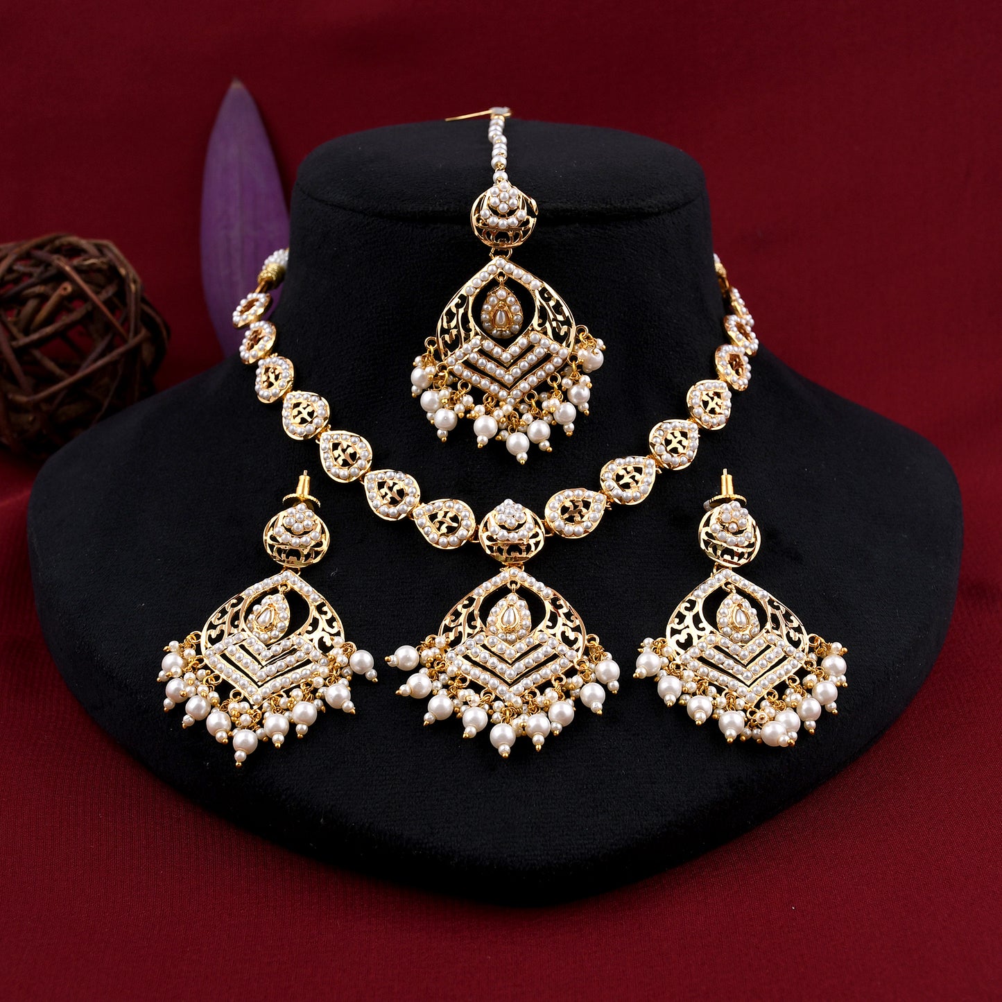 Gold Plated Jadaau Necklace Set