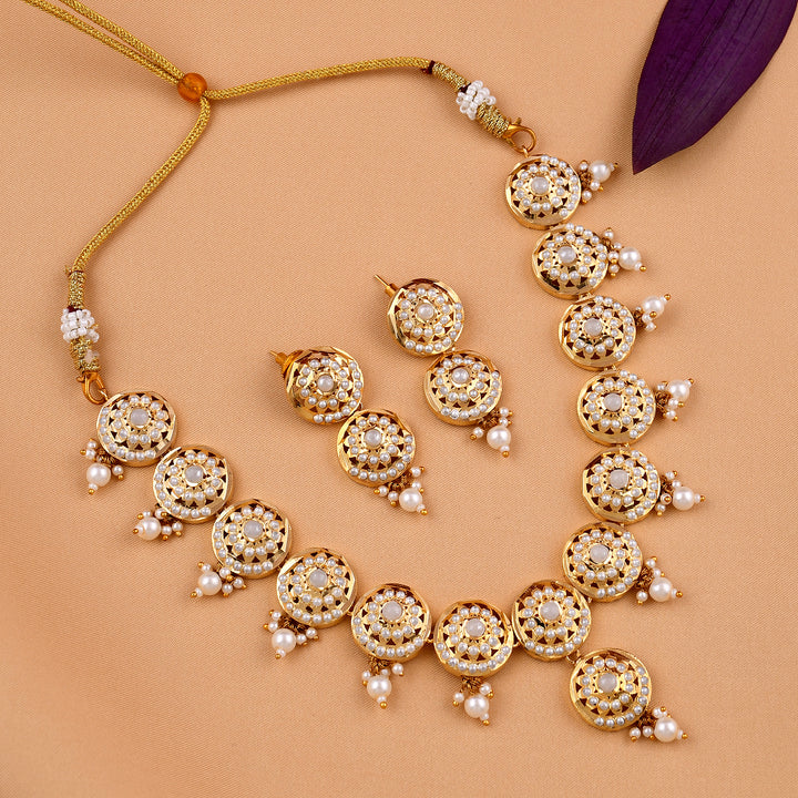 Traditional Jadaau Necklace Set