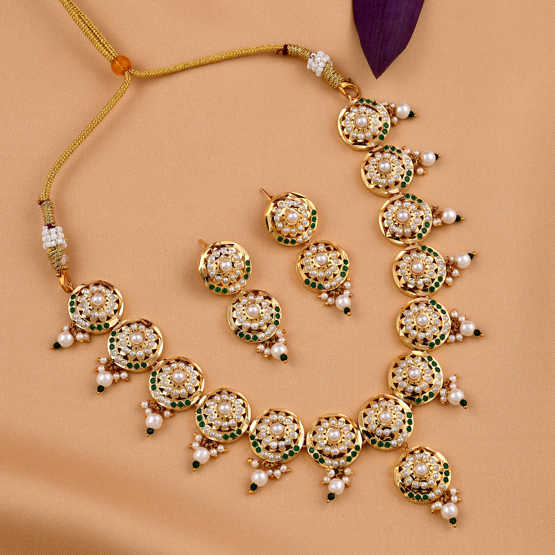 Traditional Jadaau Necklace Set