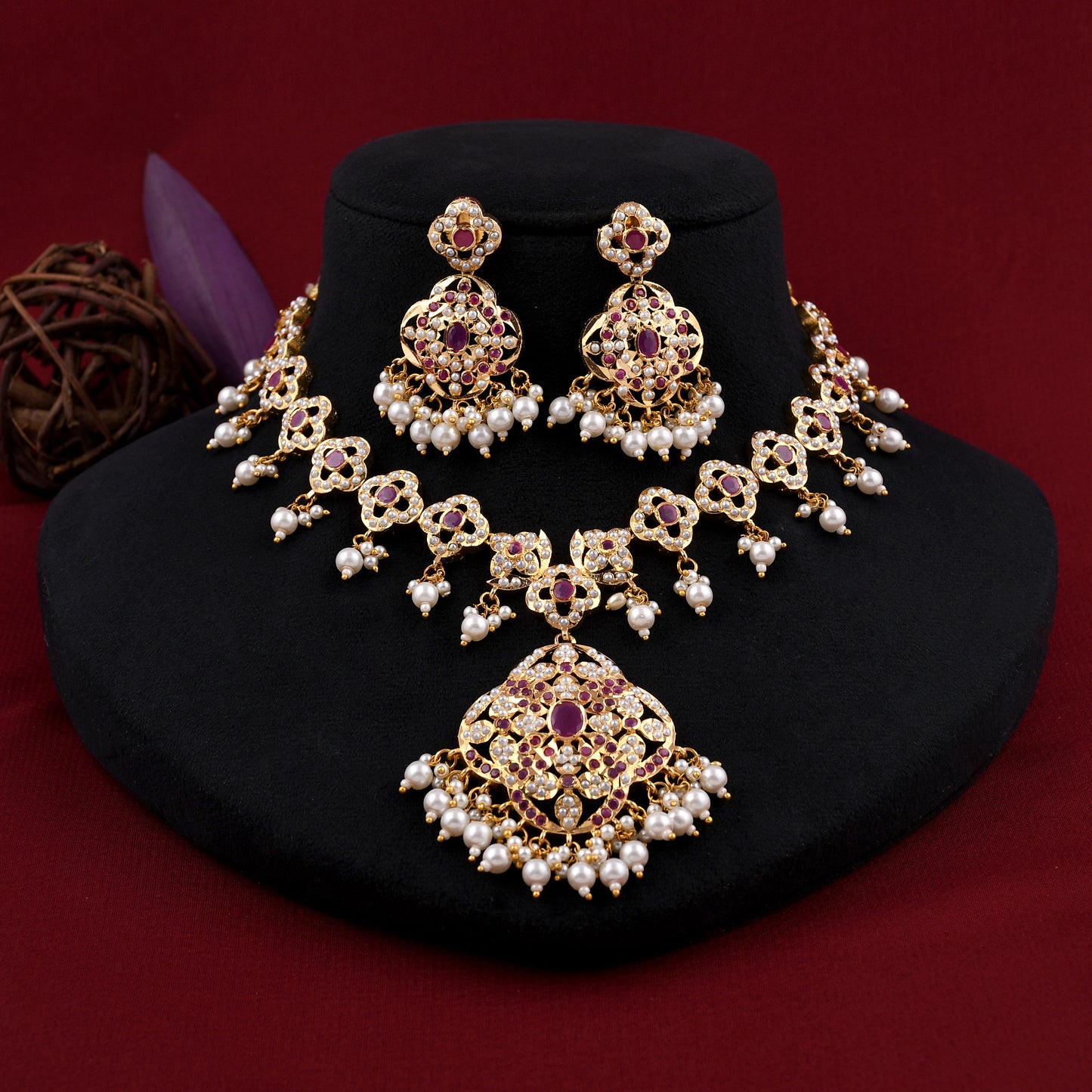 Gold Plated Jadaau Necklace Set