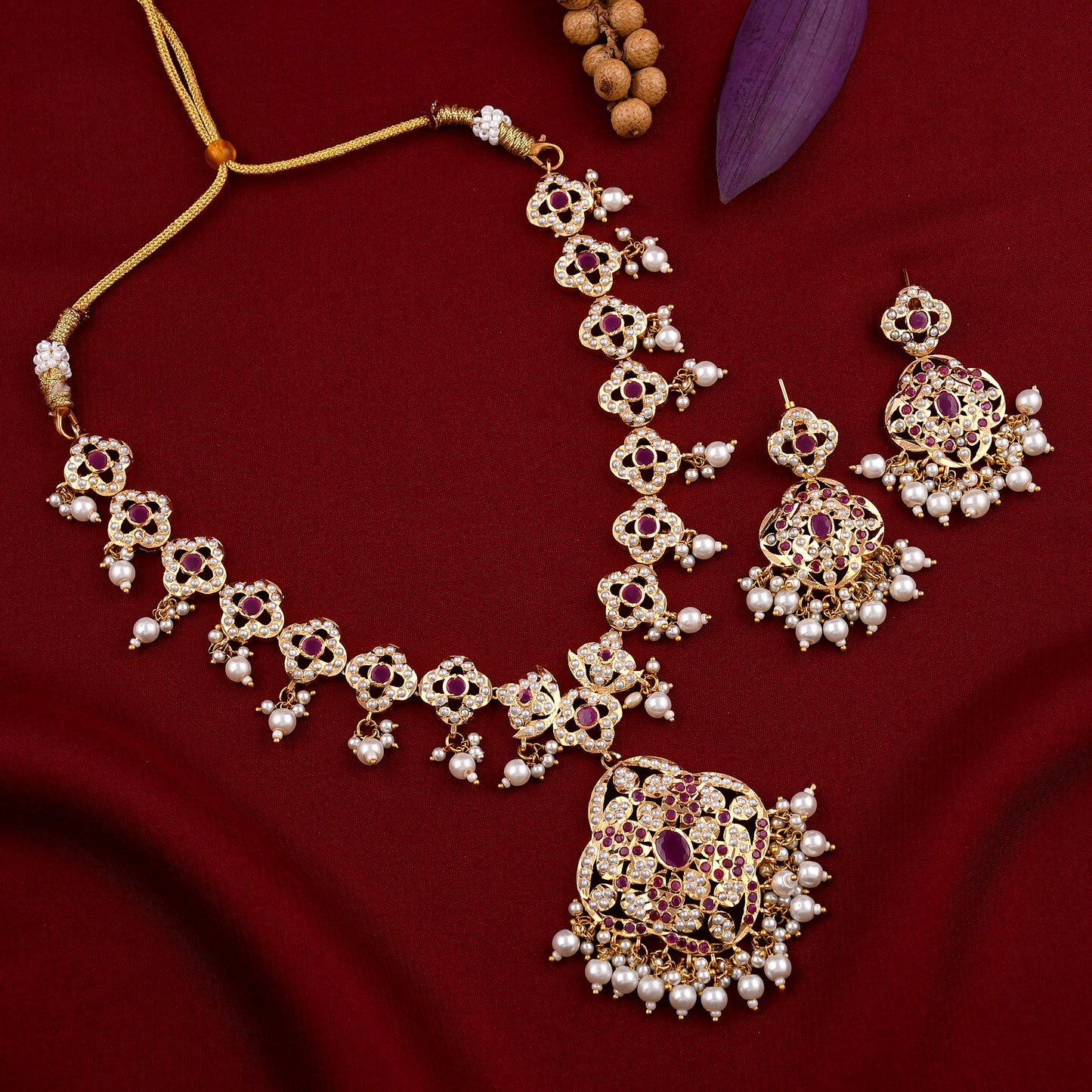 Gold Plated Jadaau Necklace Set