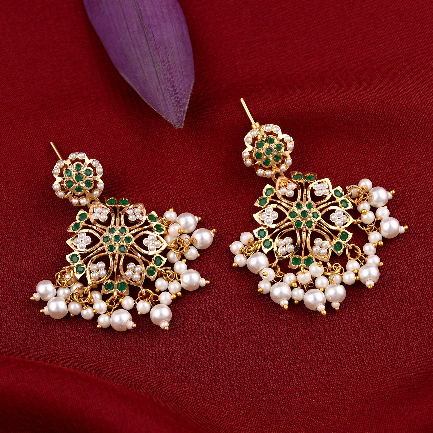 Flower Design Gold Plated Jadaau Necklace Set