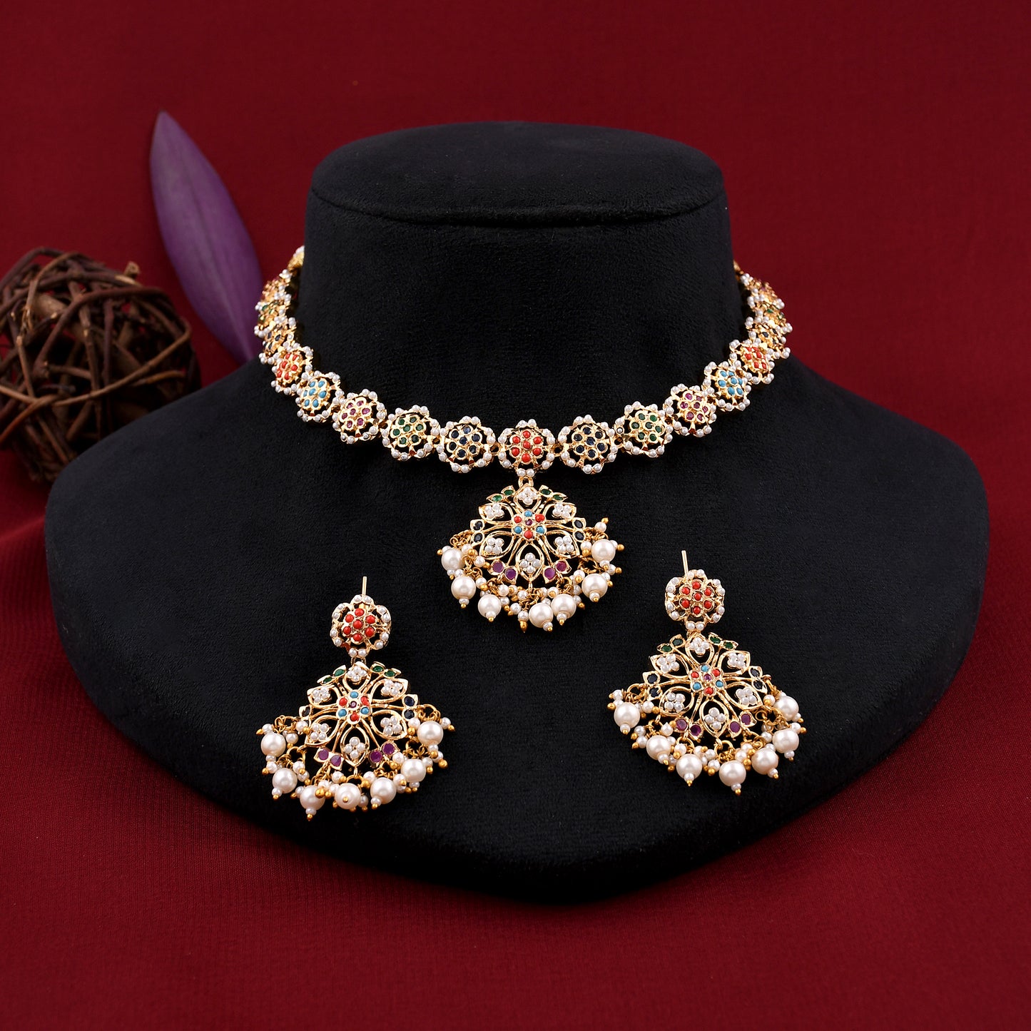 Flower Design Gold Plated Jadaau Necklace Set