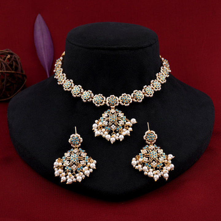 Flower Design Gold Plated Jadaau Necklace Set