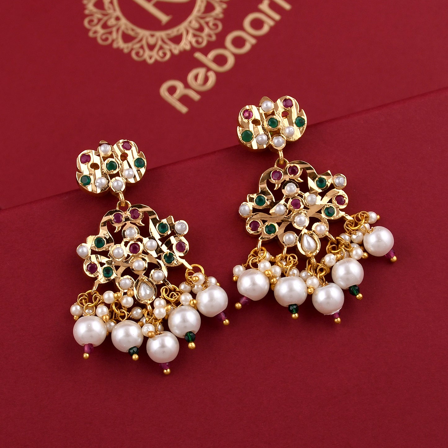 Classic Jadaau Necklace Set