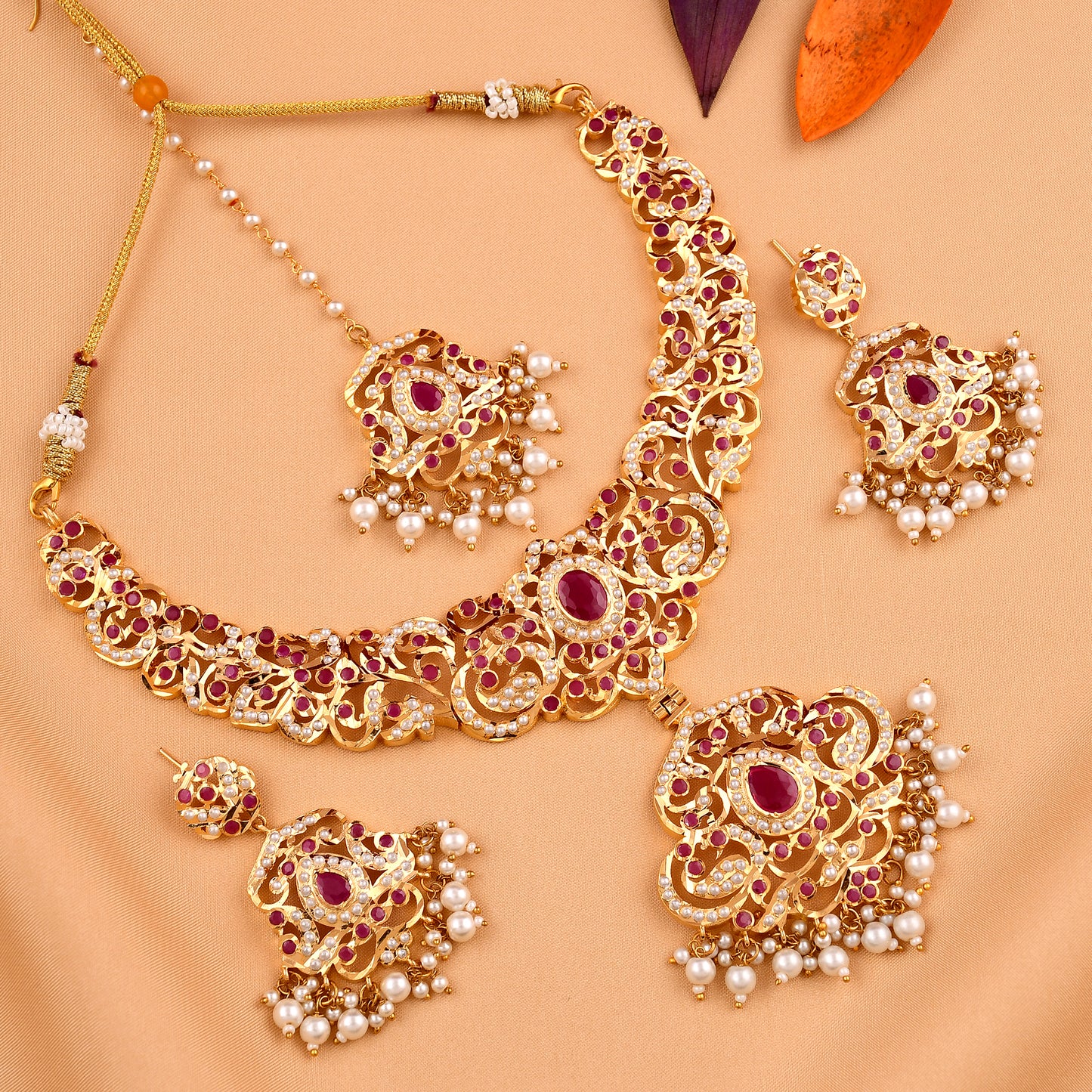 Gold Plated Jadaau Necklace Set