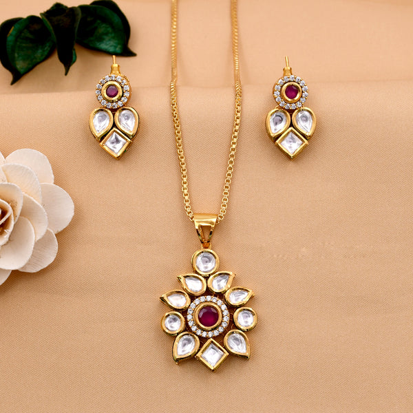 Kundan hot sale pendant set