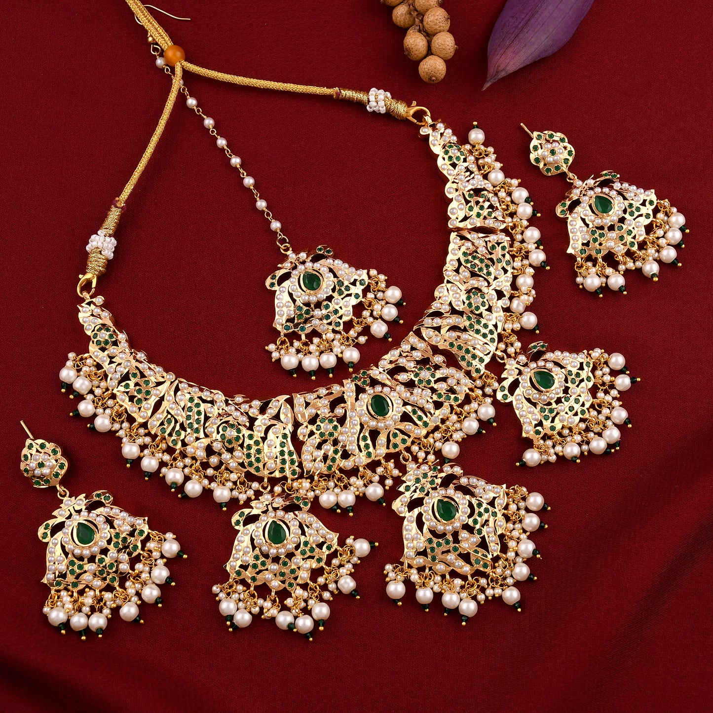 Bridal Jadaau Necklace Set