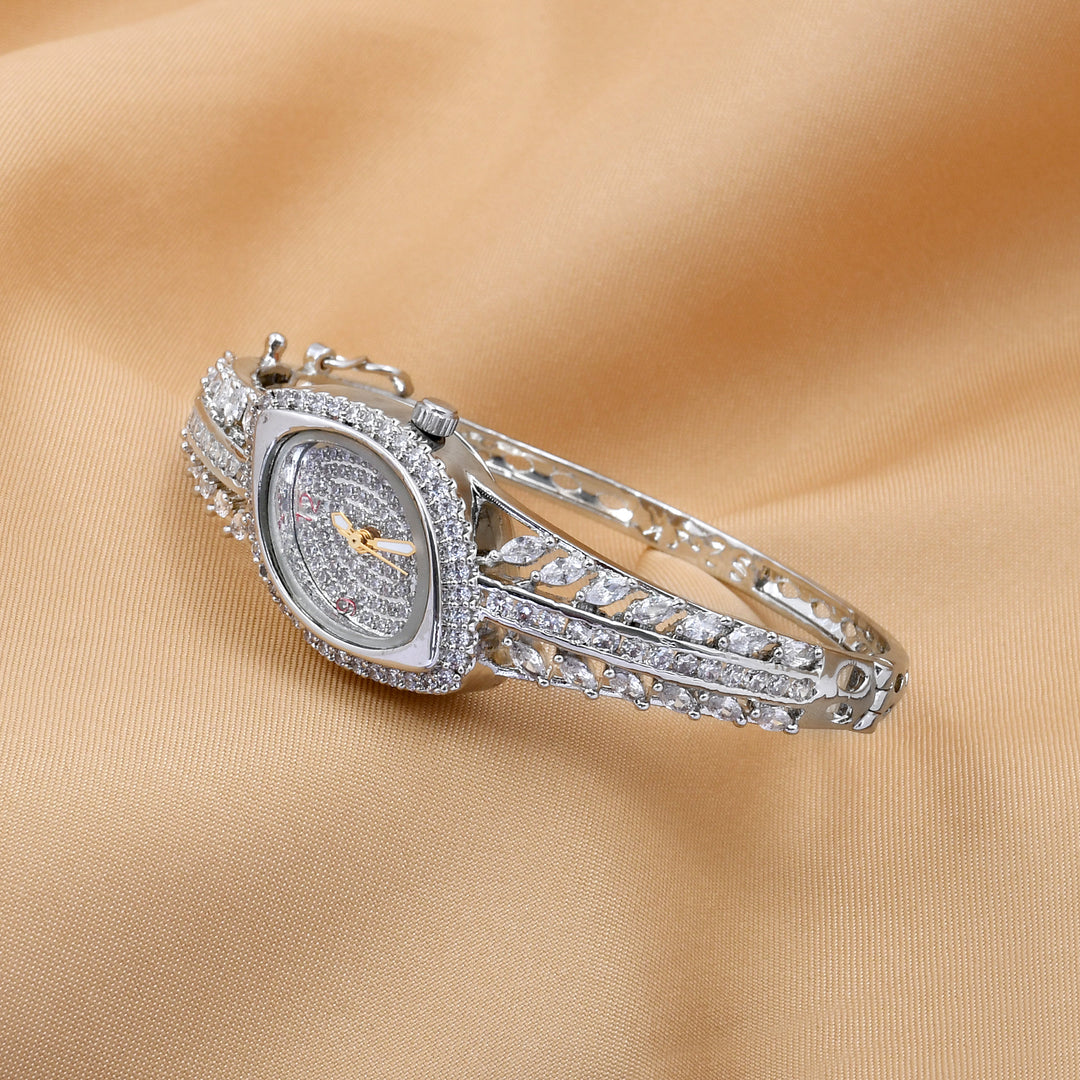 Bracelet Design Diamond Watch