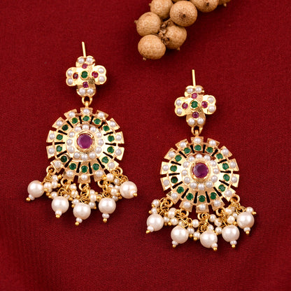 Elegant Sparkling Circle Pearl Jadaau Earrings