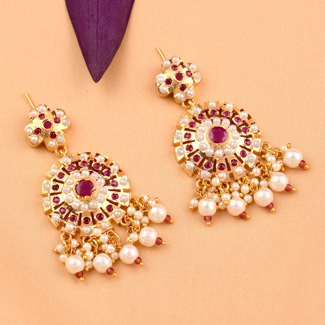 Elegant Sparkling Circle Pearl Jadaau Earrings