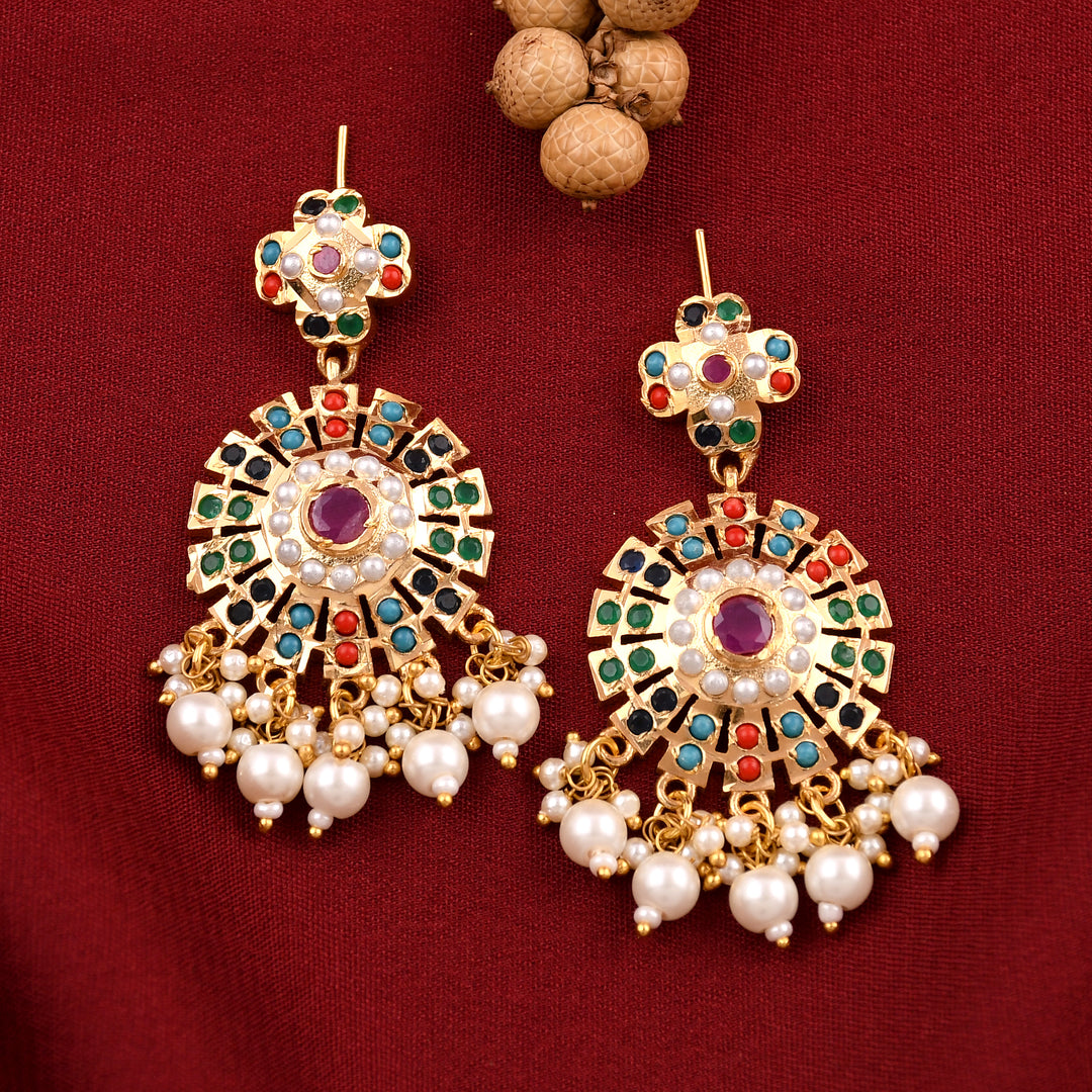 Elegant Sparkling Circle Pearl Jadaau Earrings