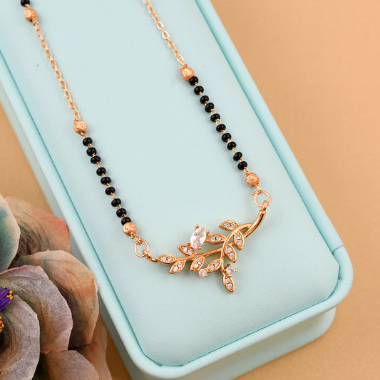 Leaf-Inspired Pendant Mangalsutra
