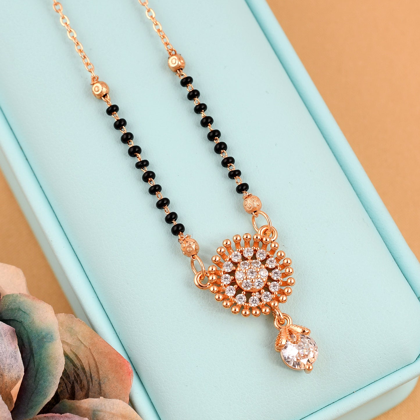 Sun Flower Design Zircon Mangalsutra