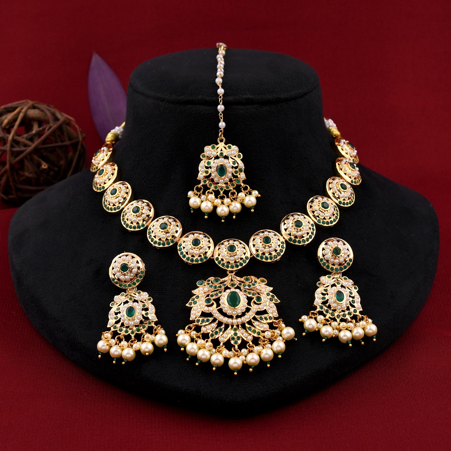 Royal Pearl Jadaau Necklace Set