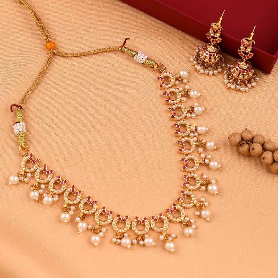 Traditional Jadaau Necklace Set
