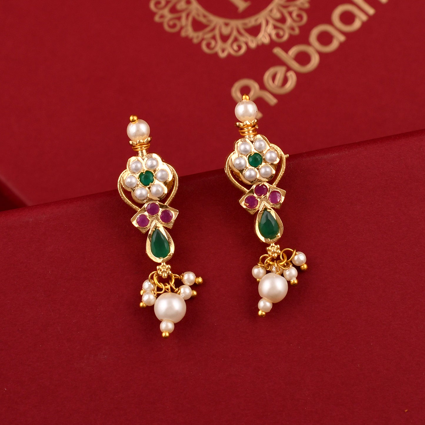 Classic Jadaau Necklace Set