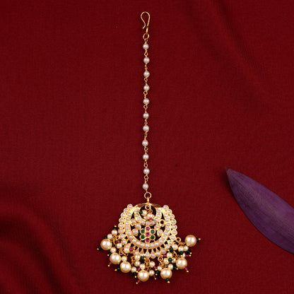 Delicate Jadaau Necklace Set