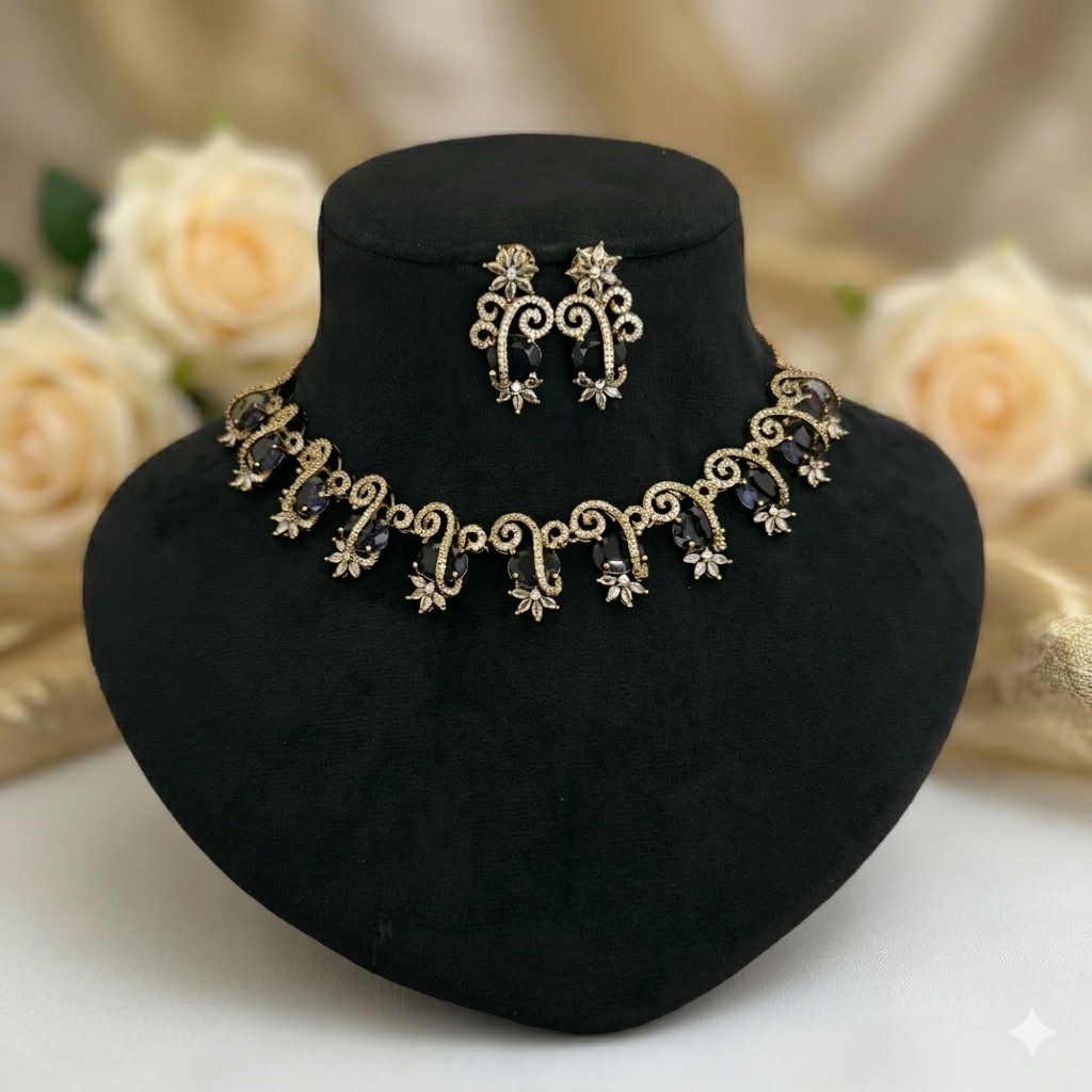 Traditional Zircon Necklace Set