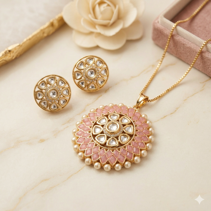 Exclusive Kundan Polki Pendant Set