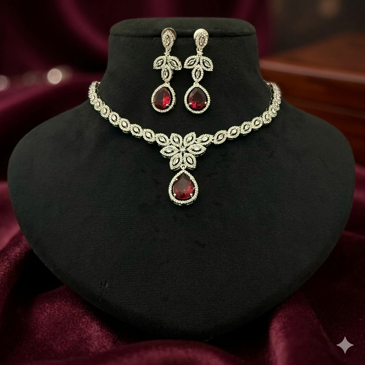 Flower Design Zircon Necklace Set