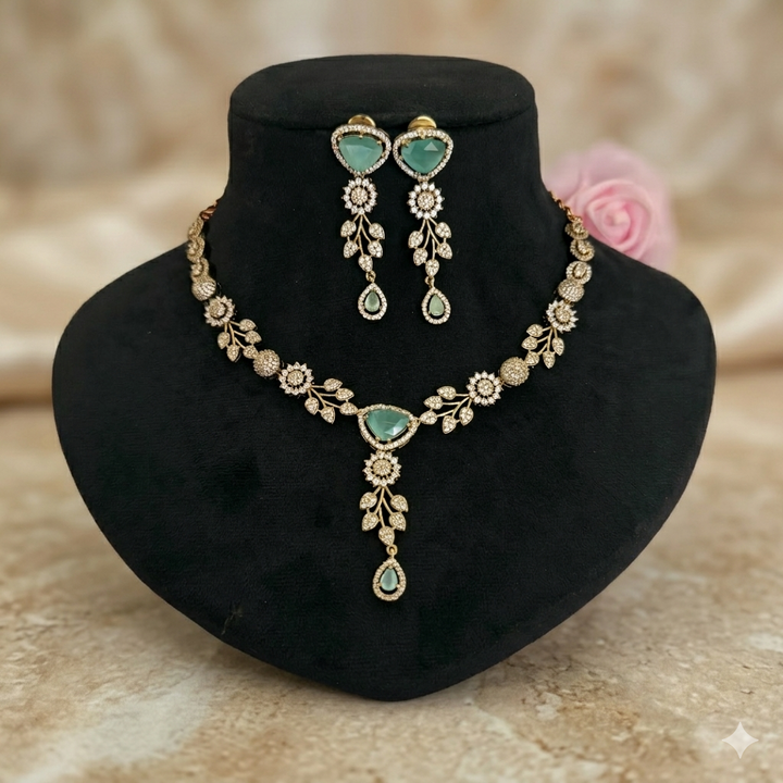 Classic Zircon Necklace Set
