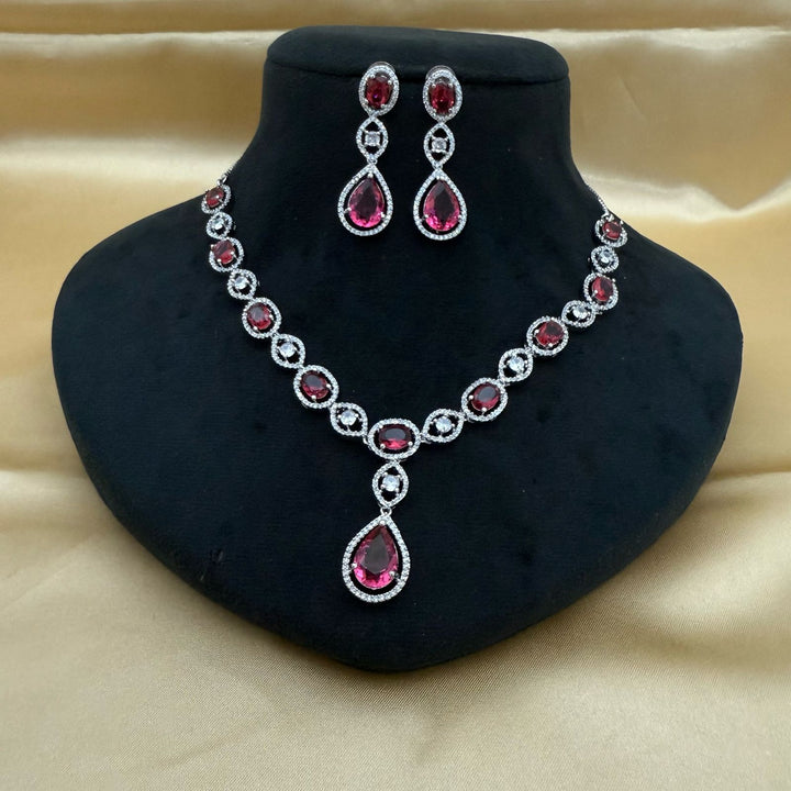 Unique Diamond Necklace Set