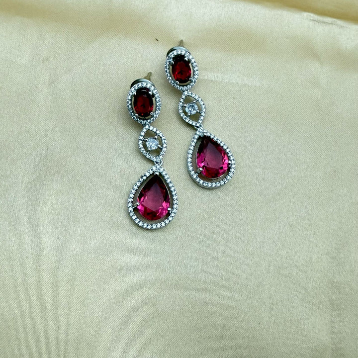Unique Diamond Necklace Set