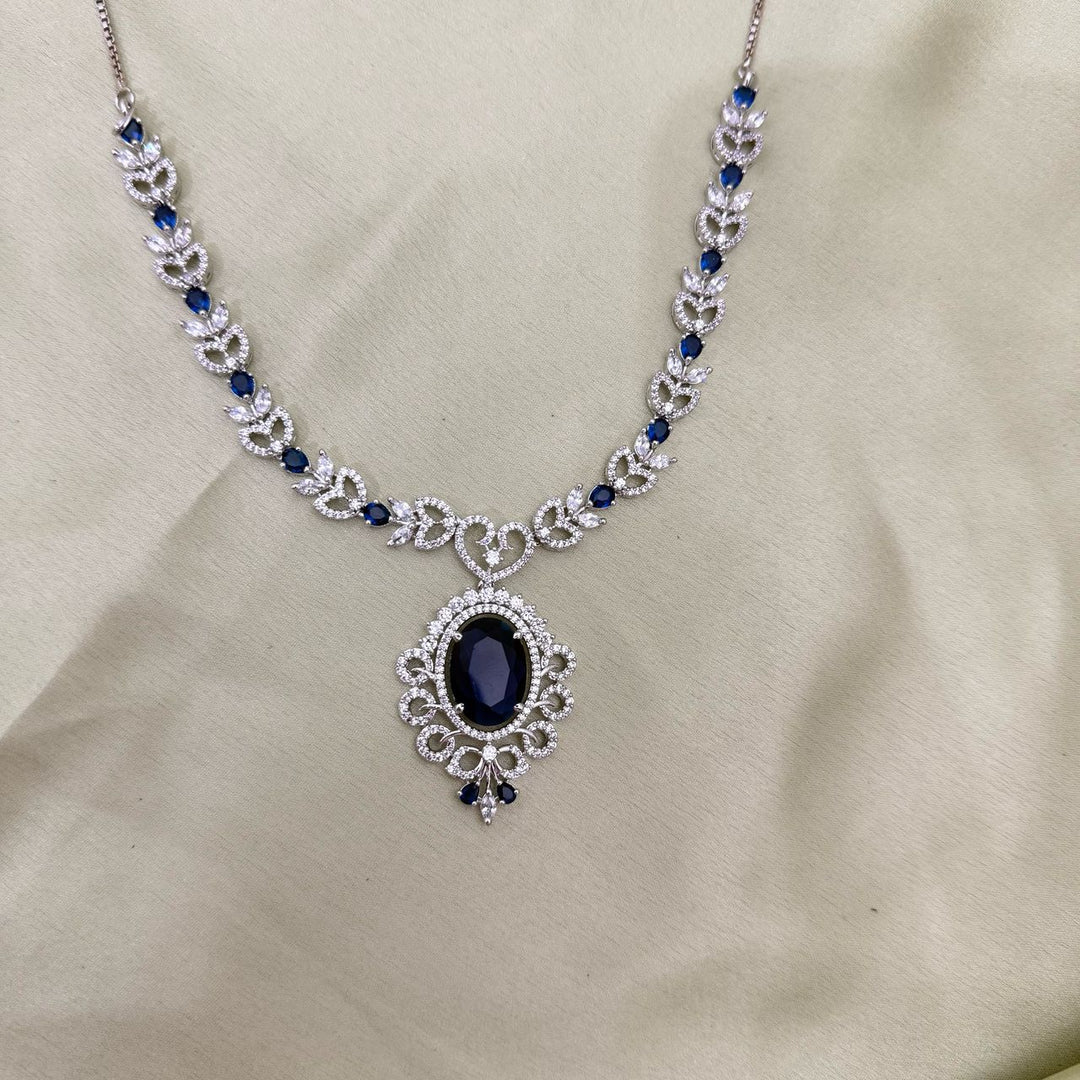 Glorious Necklace Set