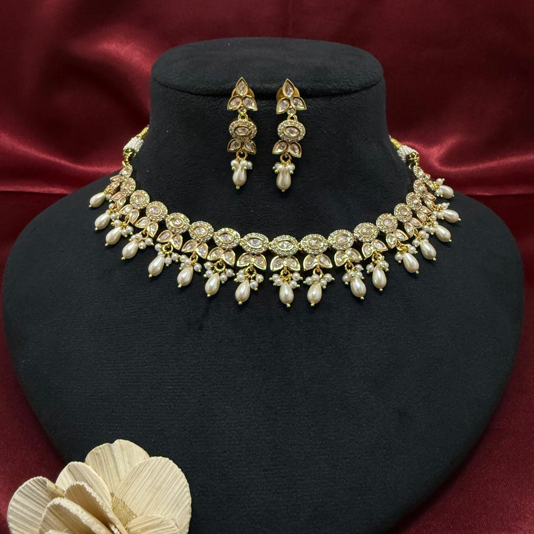 Royal Kundan Necklace Set