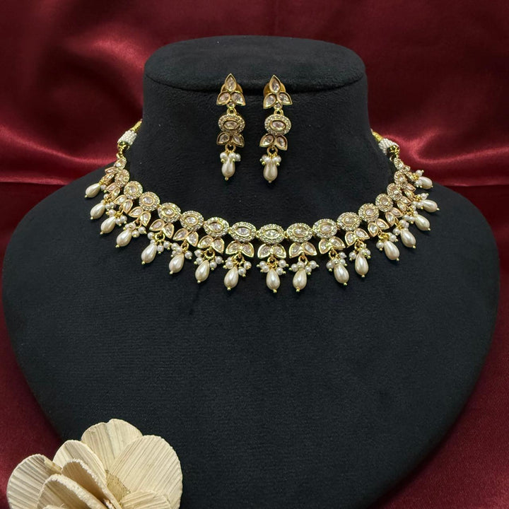 Royal Kundan Necklace Set