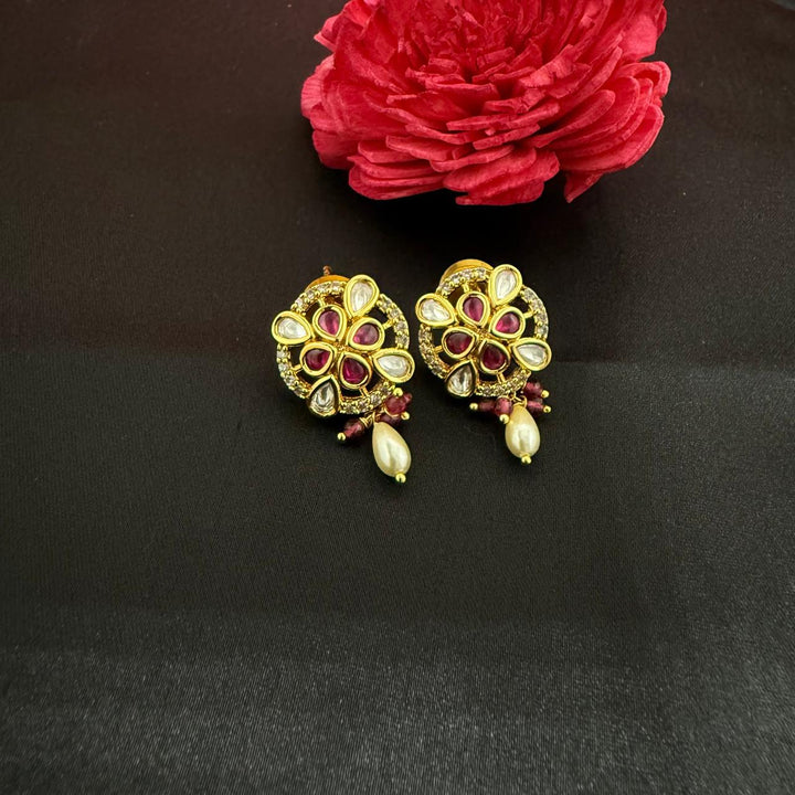 Pearl And Kundan Choker Set