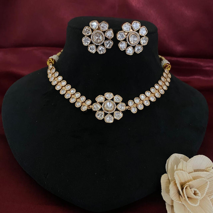 Flower Design Kundan Choker Set