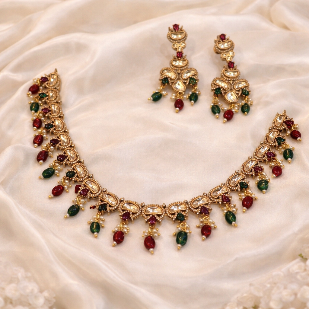 Unique Kundan Polki Necklace Set