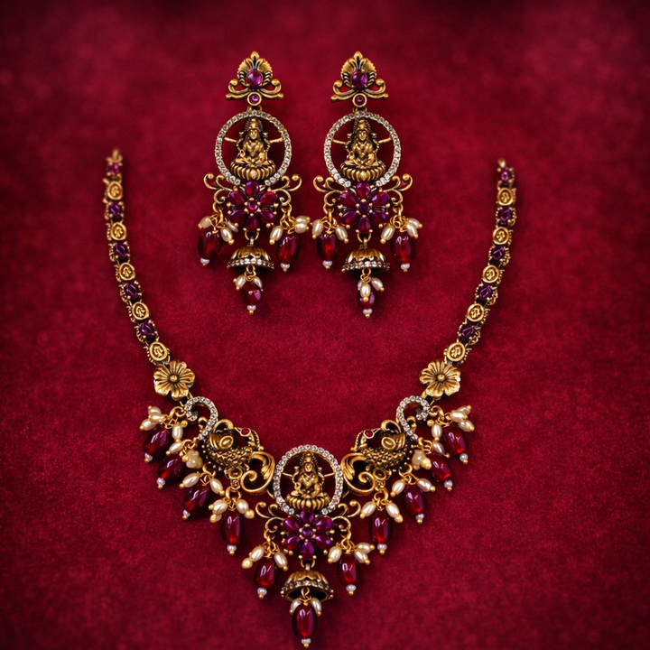 Antique Necklace Set