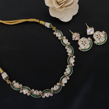 Beautiful Kundan Polki Necklace Set