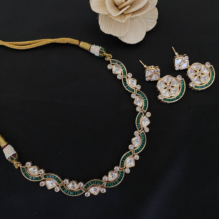 Beautiful Kundan Polki Necklace Set