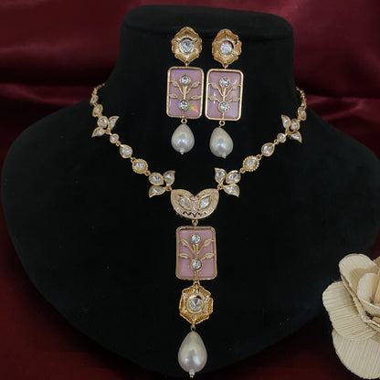 Unique Pearl Kundan Necklace Set