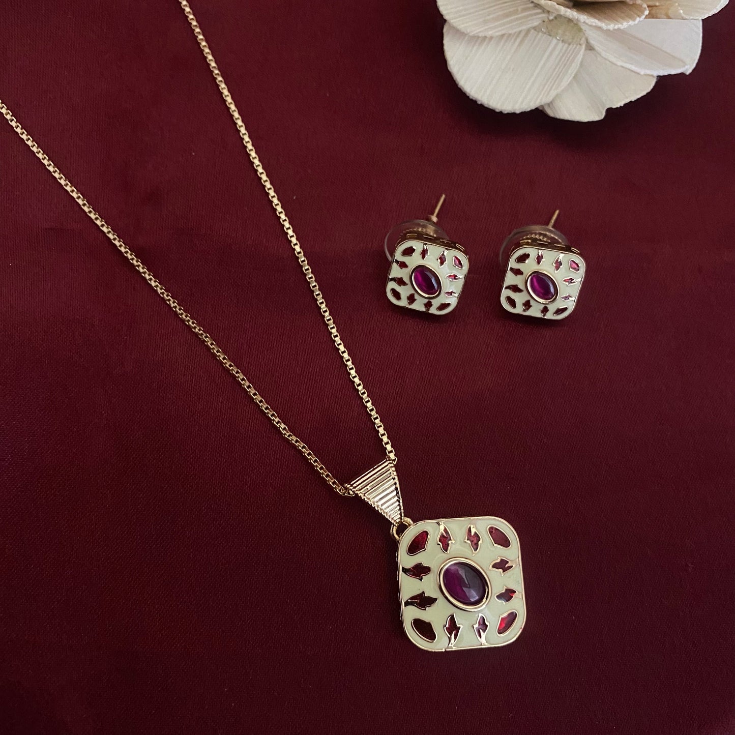 Meenakari Pendant Set