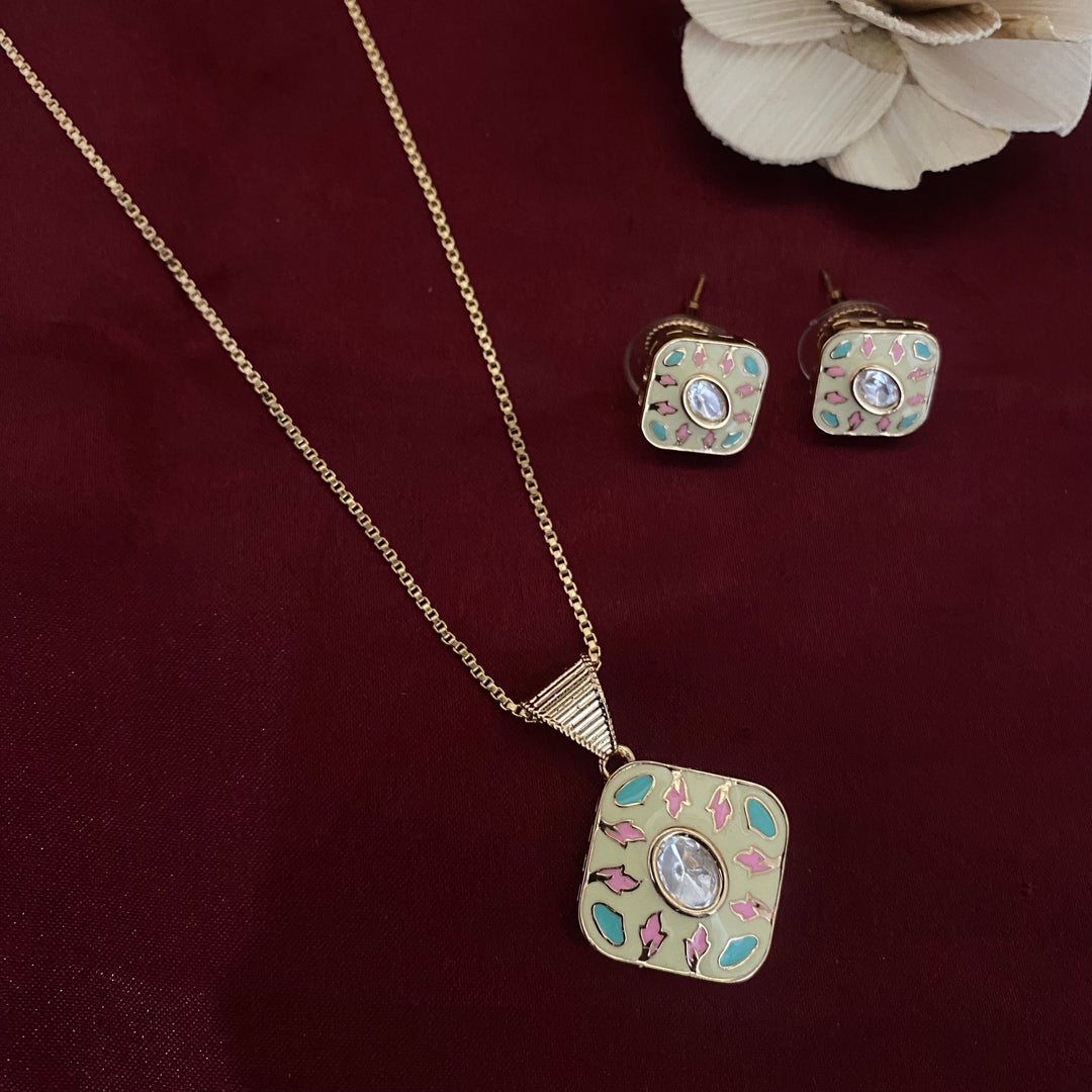 Meenakari Pendant Set
