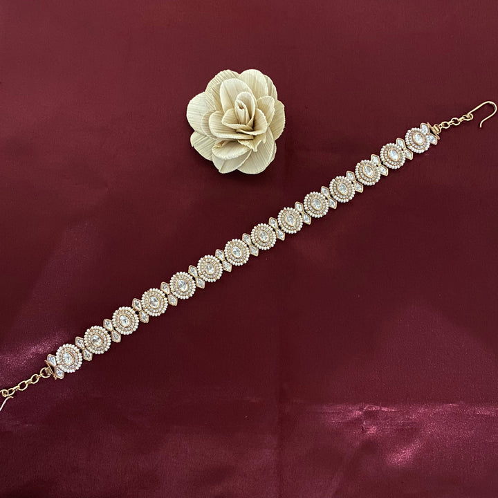 Beautiful Pearl Kundan Shishfool