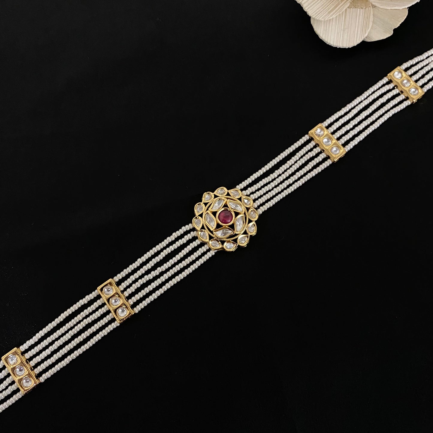 Beautiful Pearl Kundan Shishfool