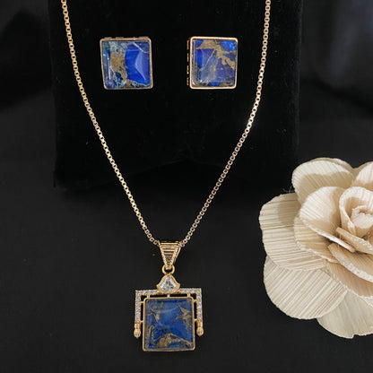 Doublet Stone Kundan polki pendant set