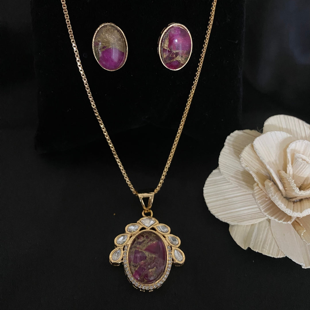 Unique Double Stone Kundan polki pendant set