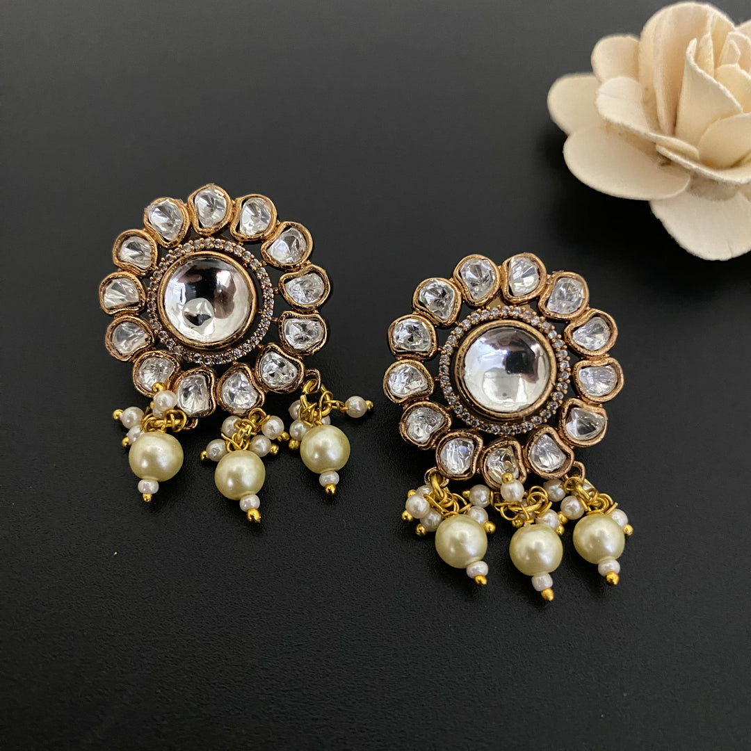 Beautiful Kundan Polki Studs