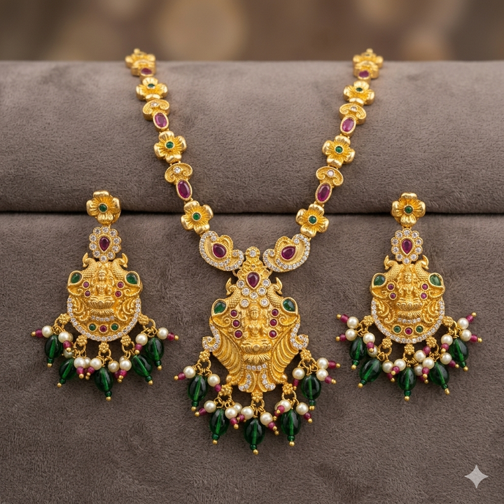 Laxmi Design Antique Necklace Set