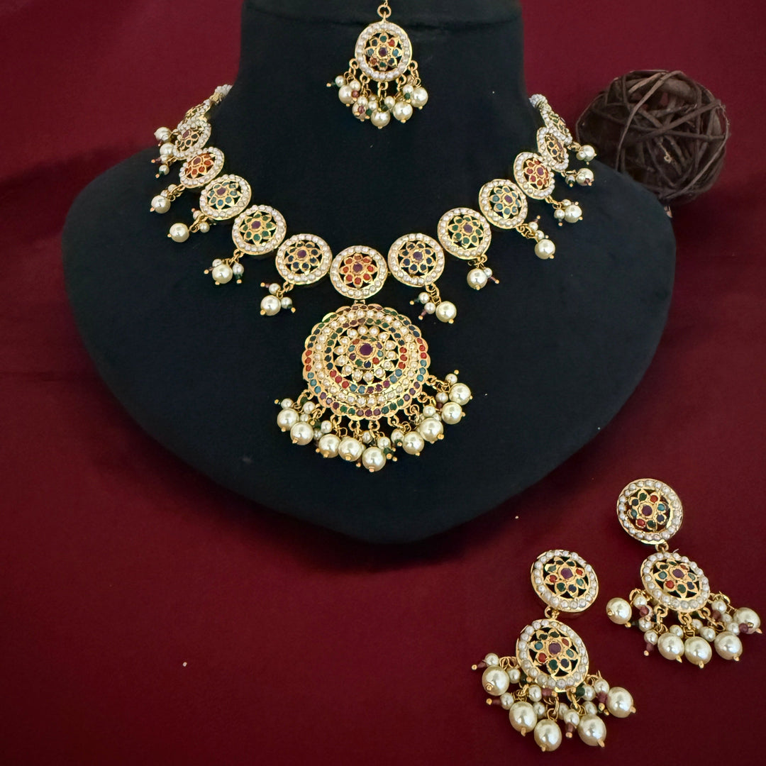 Designer Jadaau Necklace Set
