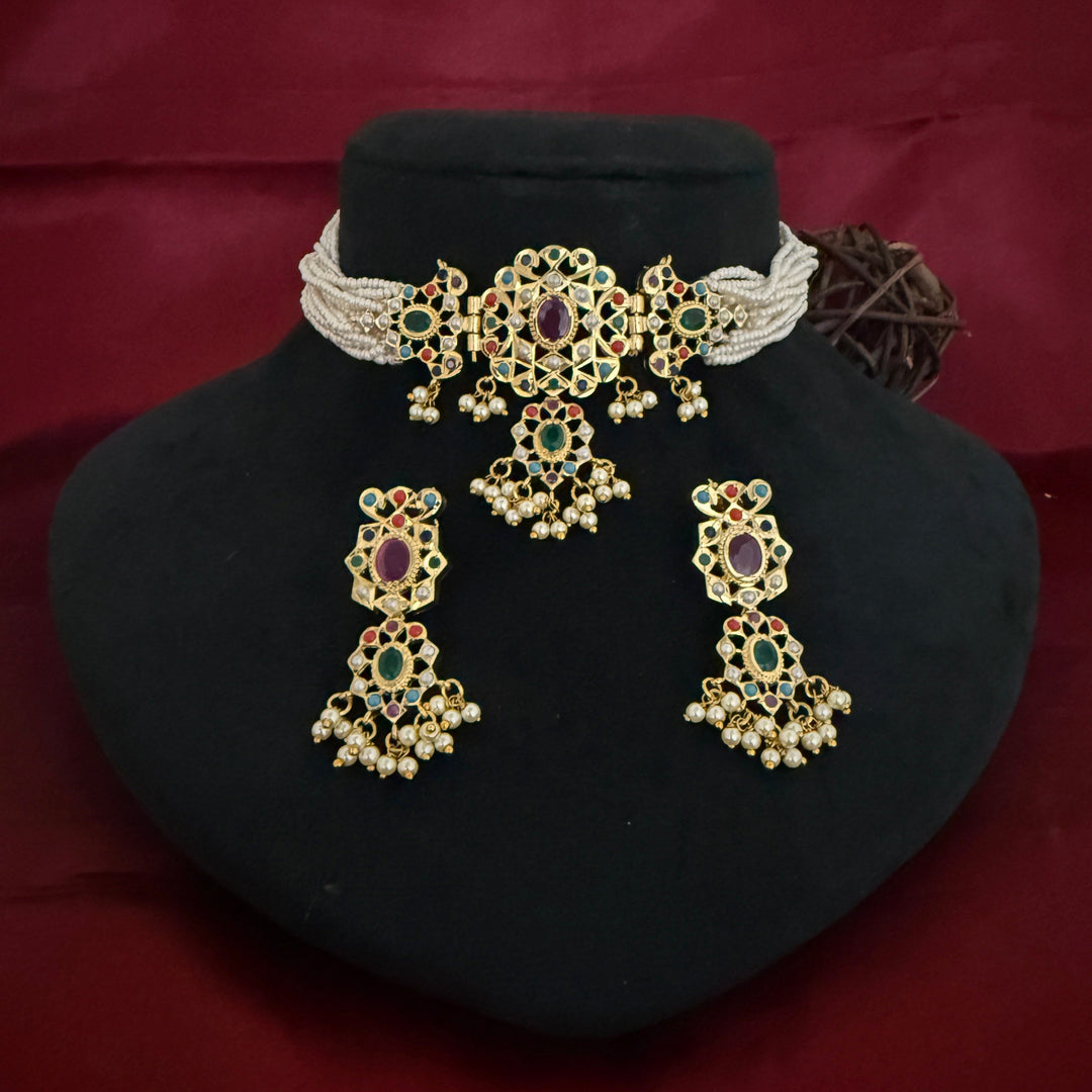 Beautiful Jadaau Choker Necklace Set