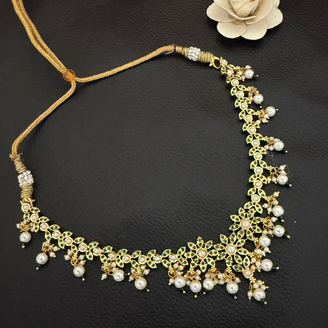 Beautiful Jadau Necklace Set